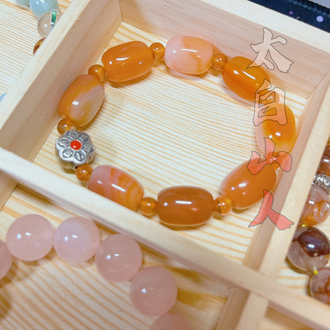 Natural Agate Barrel Bead Bracelet with Sterling Silver Mantra Charm (18mm)